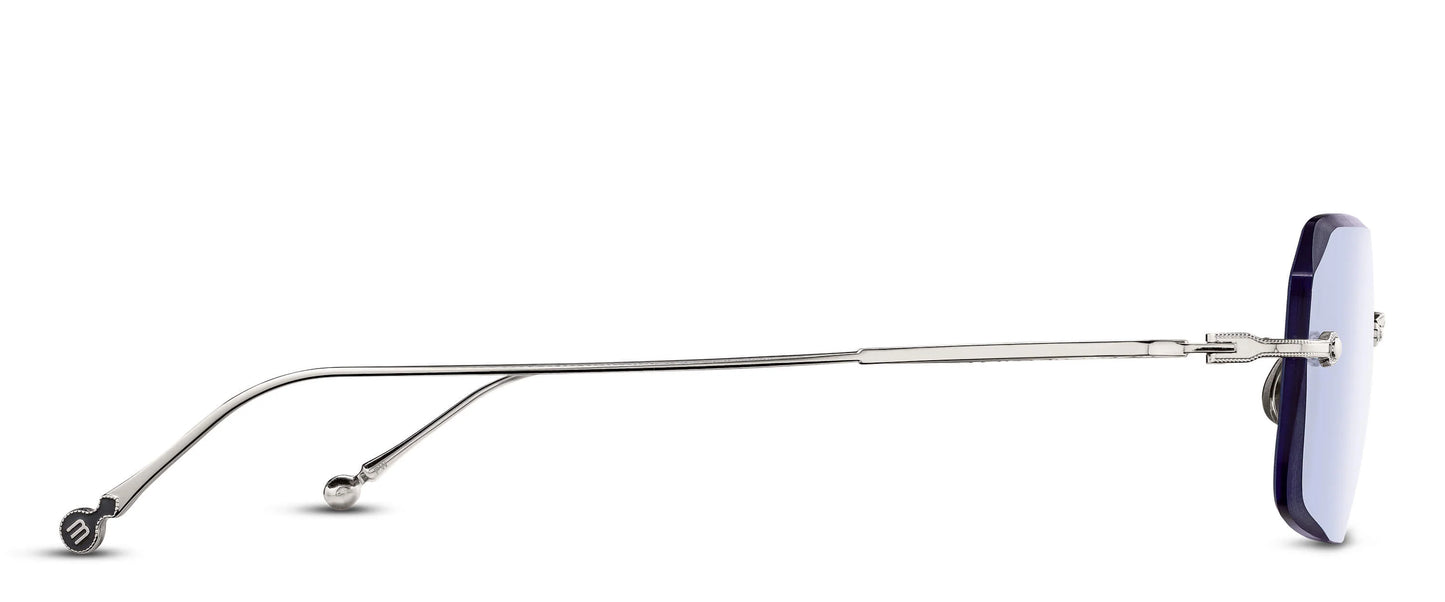 M5004 in Palladium White/Café Blue