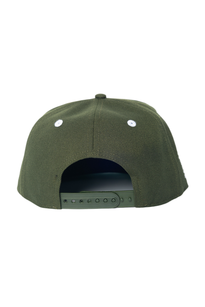 Manifest + New Era Snapback in Moss