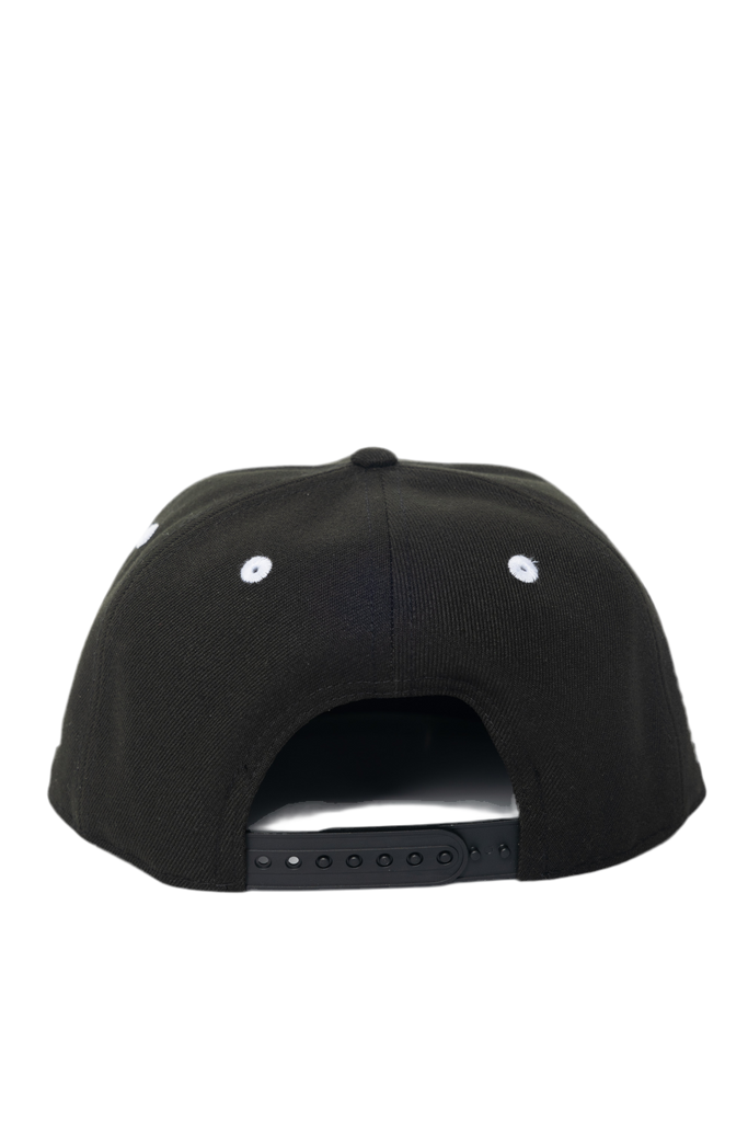 Manifest + New Era Snapback in Black