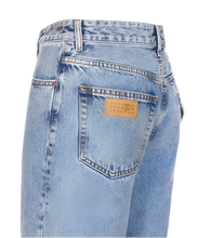 Load image into Gallery viewer, 5-Pocket Jeans in Light Blue