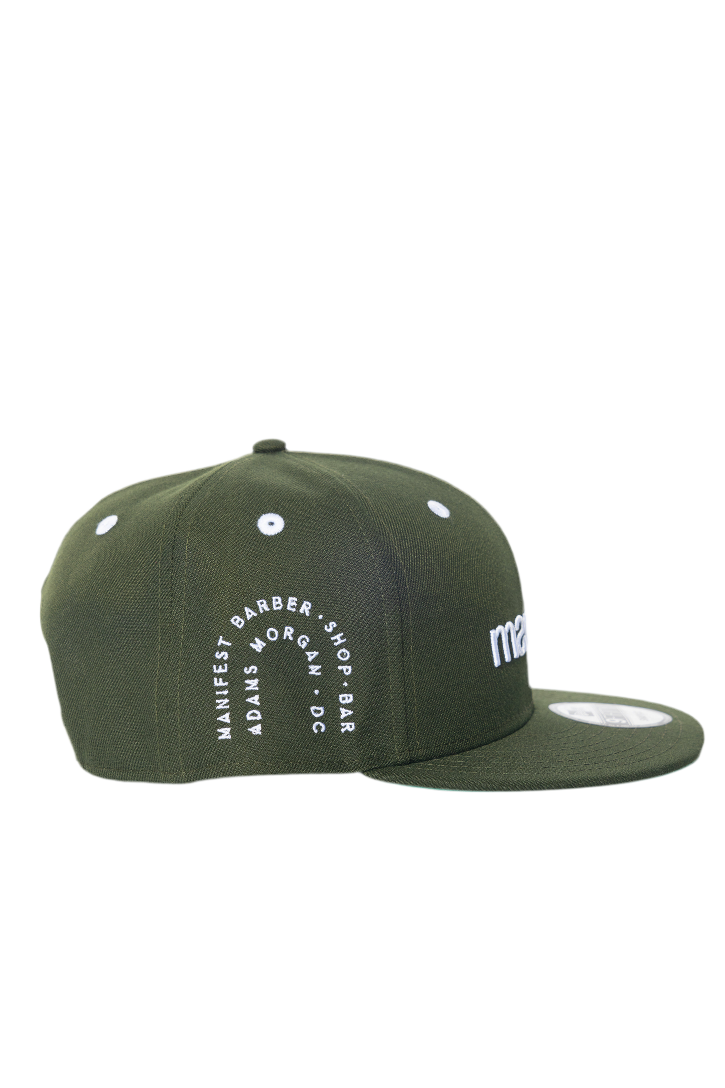 Manifest + New Era Snapback in Moss