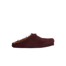 Load image into Gallery viewer, Fussbett Sabot Clog in Red Long Haircalfskin