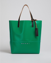 Load image into Gallery viewer, Shopping Tote in Green