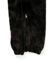 Load image into Gallery viewer, Zipped W.U Pant in Camo